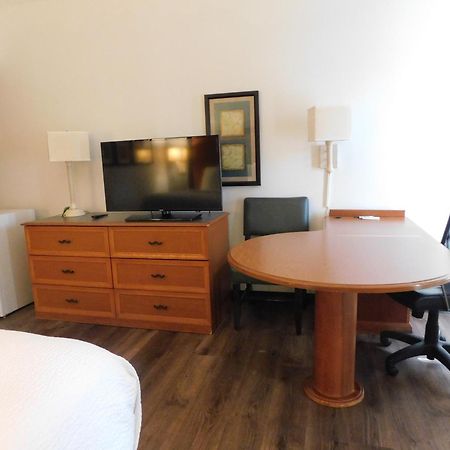 La Quinta By Wyndham Winston-Salem Hotell Eksteriør bilde