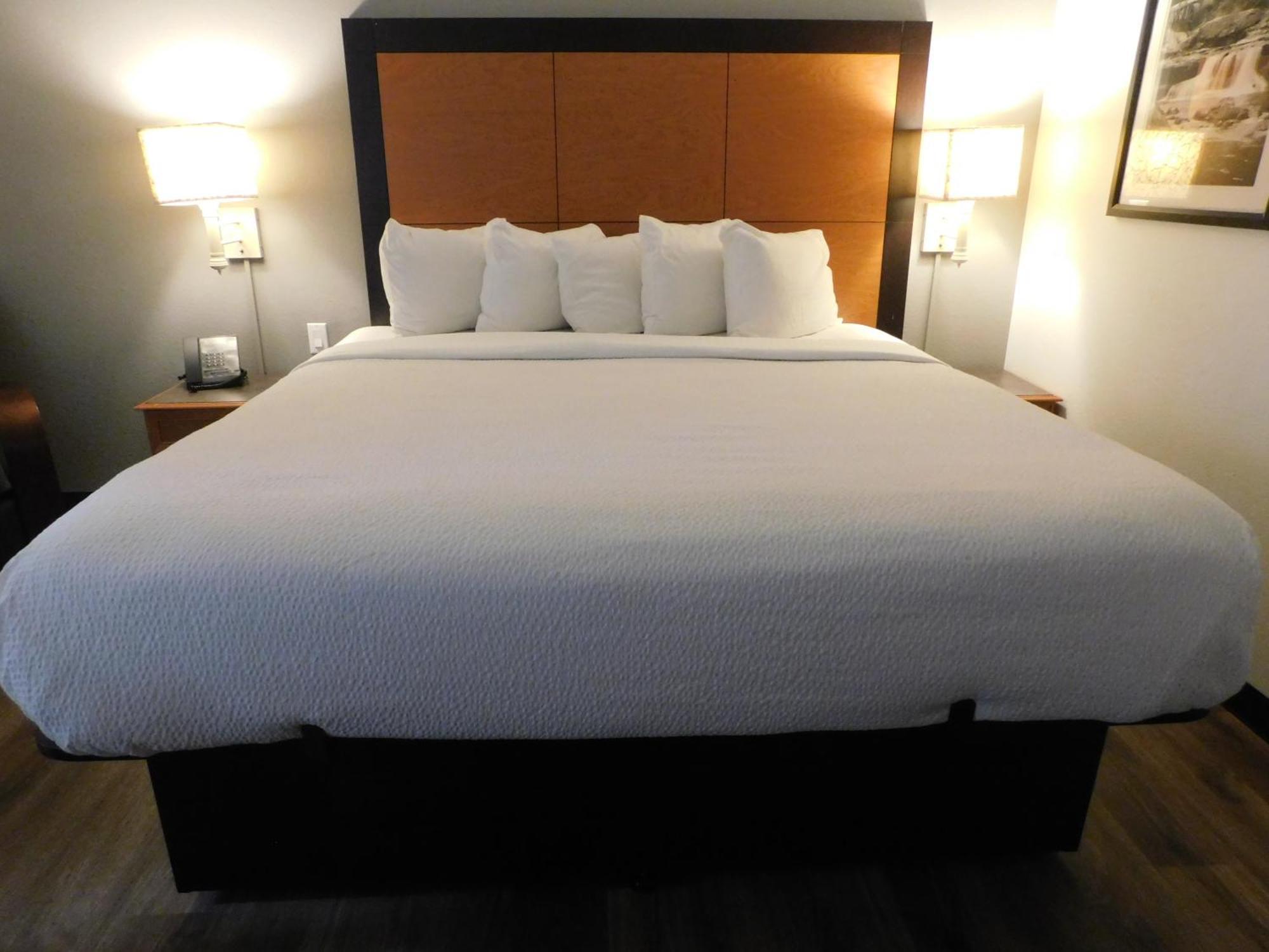 La Quinta By Wyndham Winston-Salem Hotell Eksteriør bilde